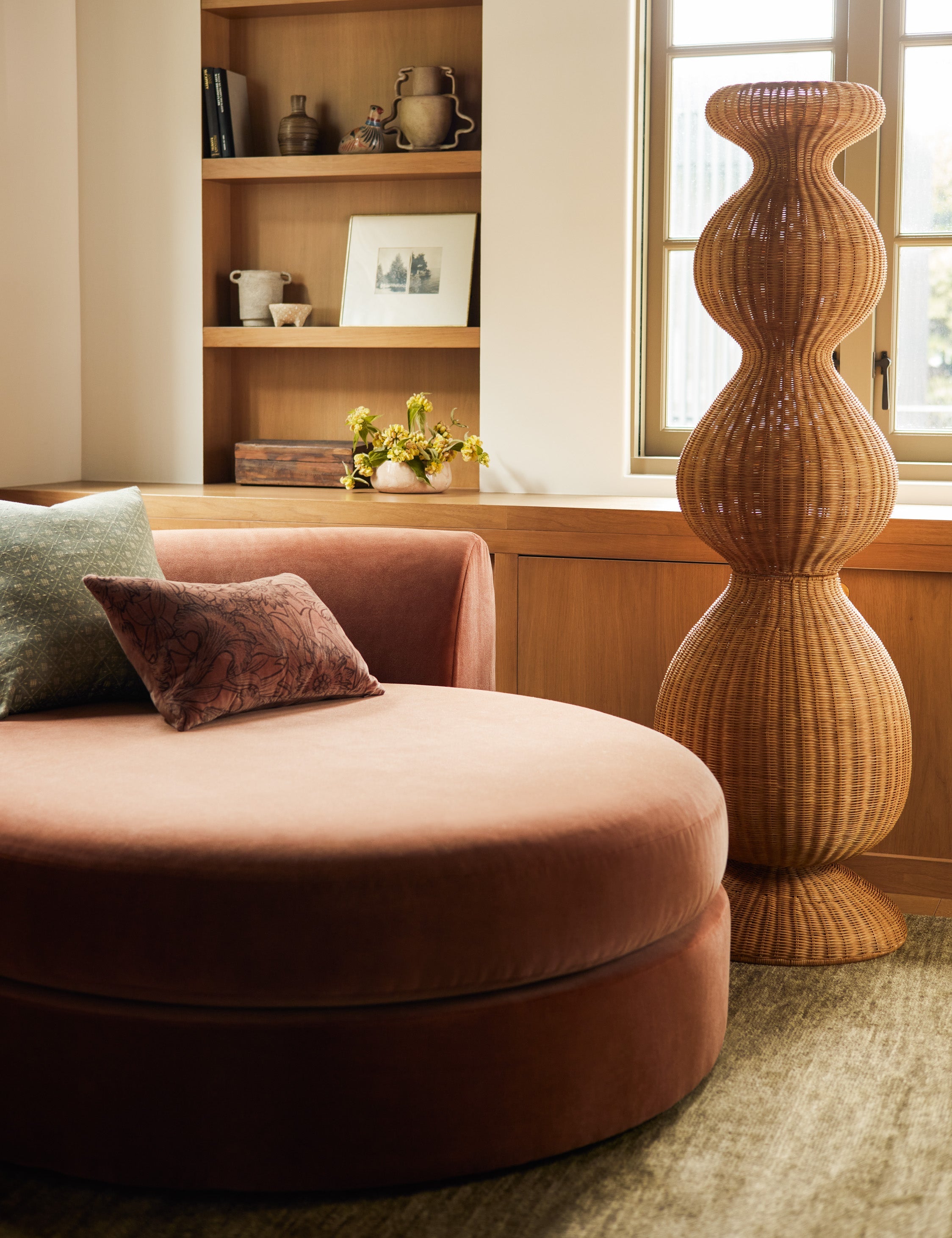 Buckley Media Lounger