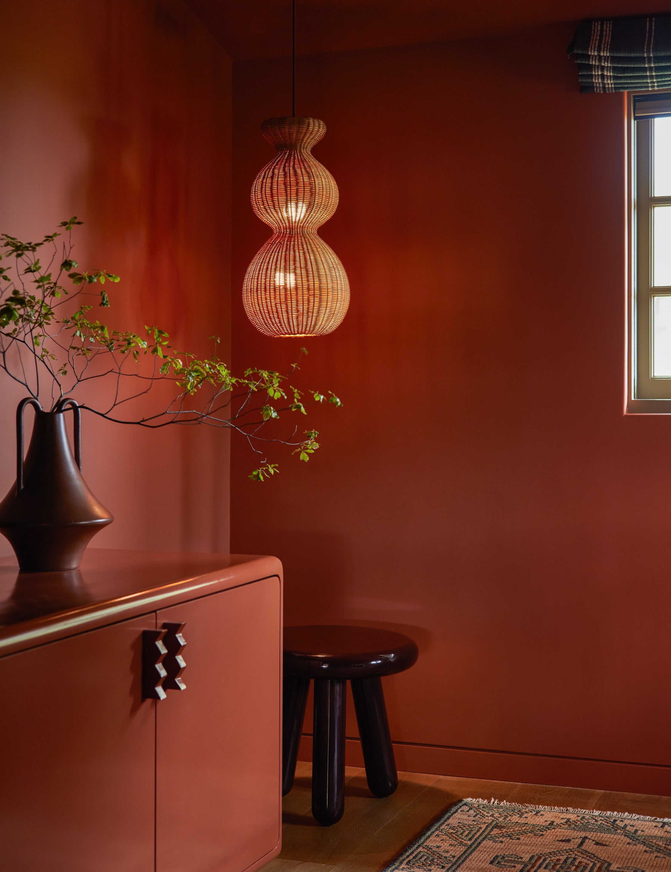 Syna Vase