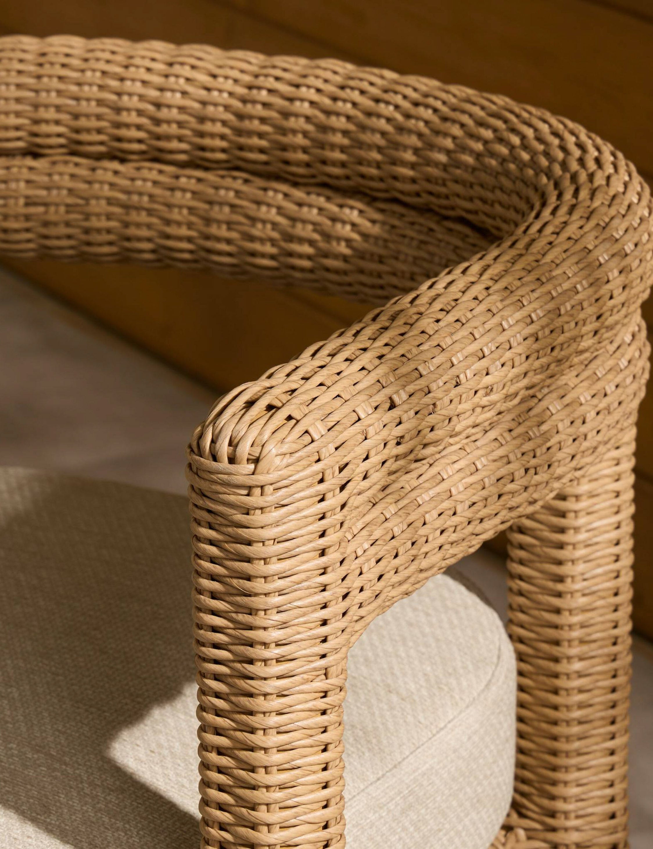 Sola Outdoor Dining Chair