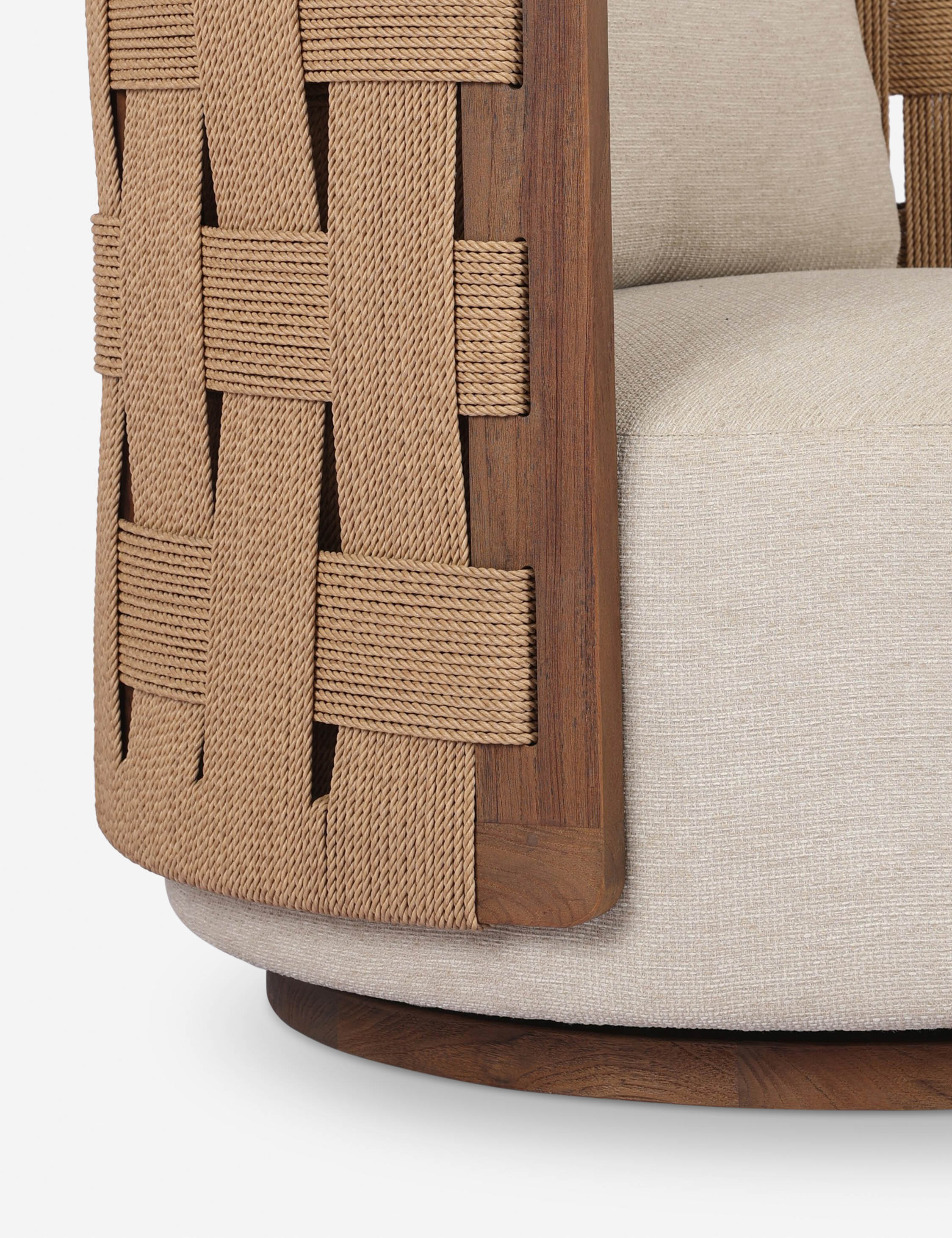Tema Outdoor Swivel Chair