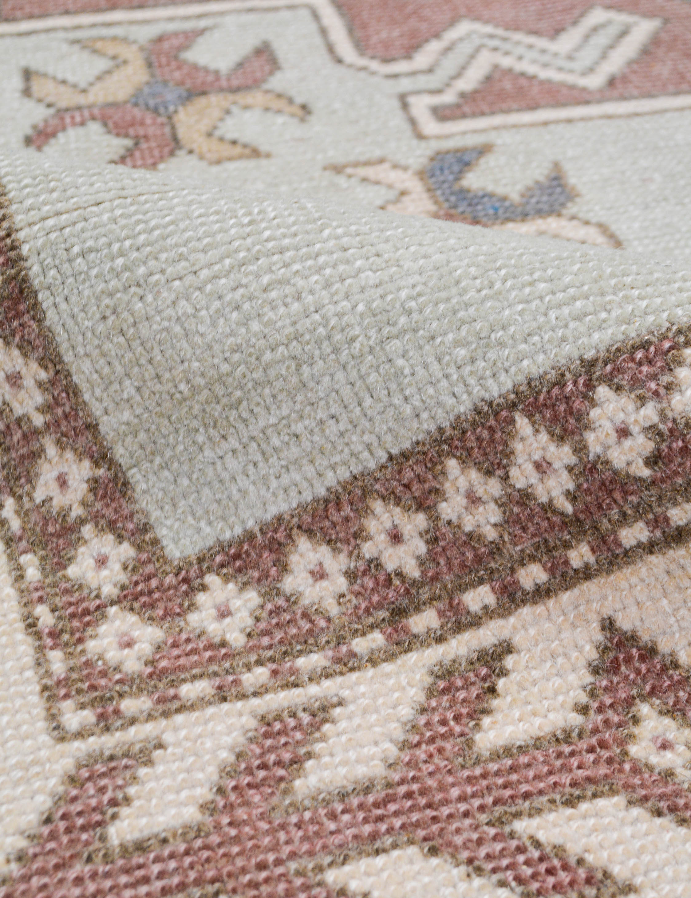 Tapis turc vintage en laine noué à la main n° 523, 1,5 m x 1,5 m