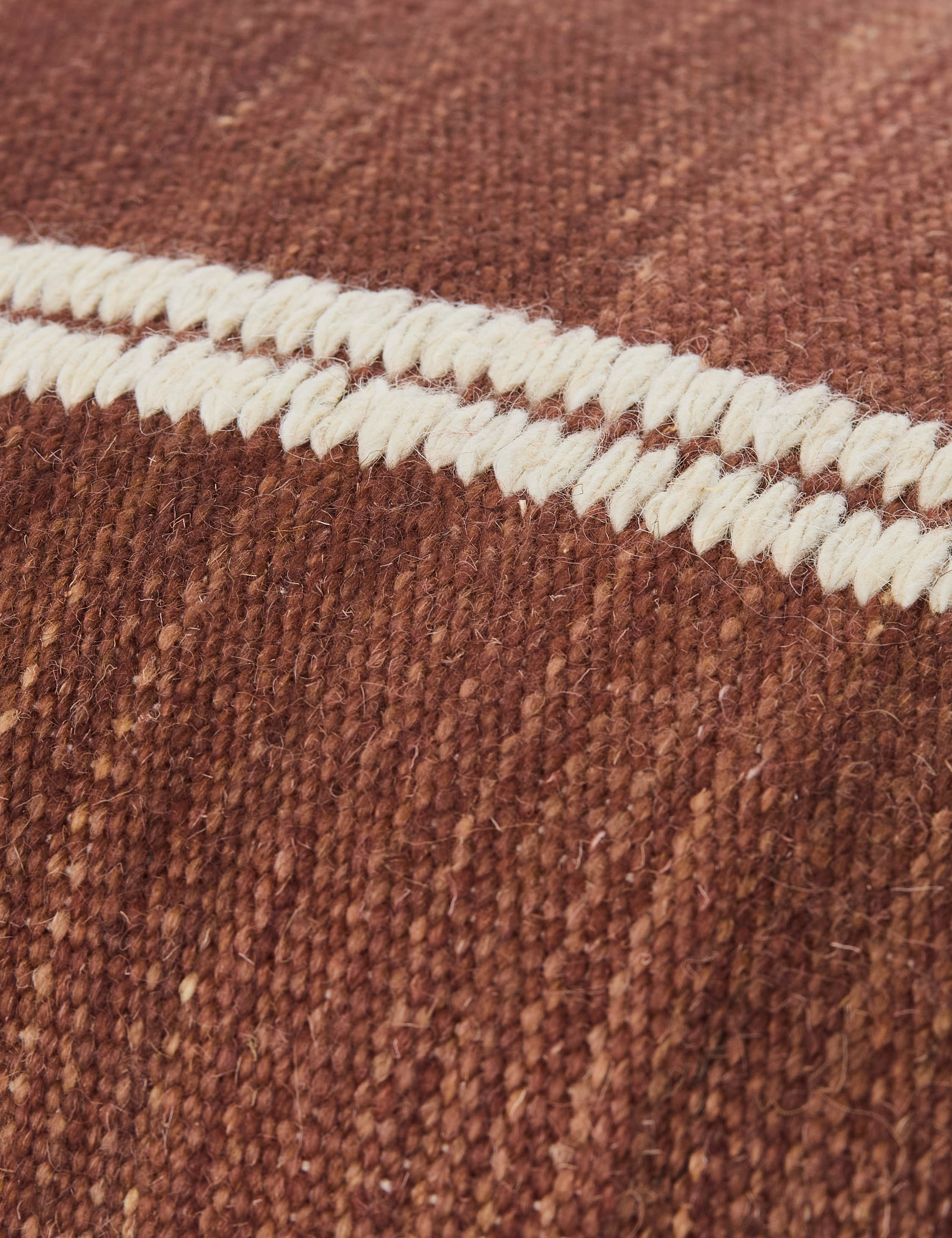 Berriz Pillow