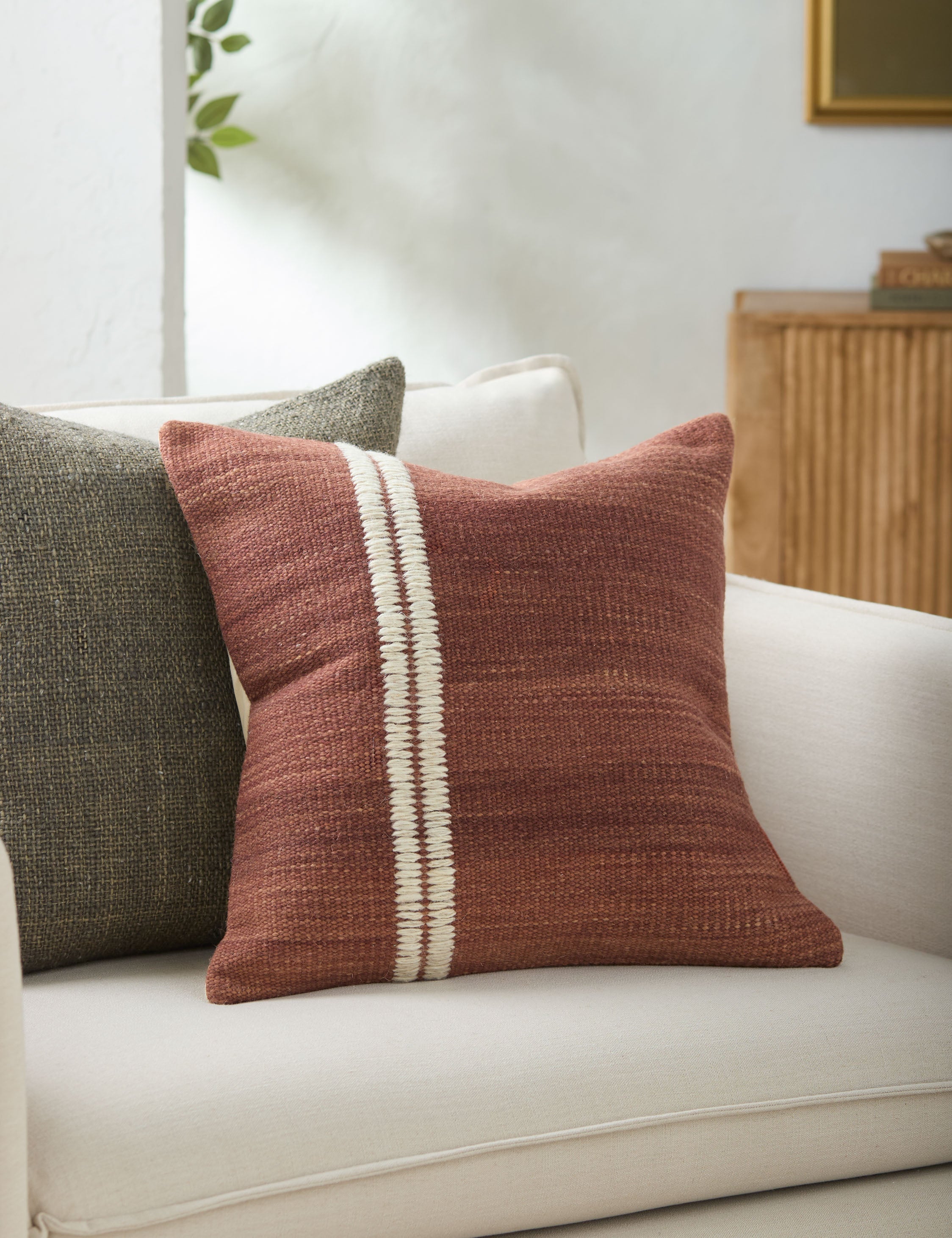 Berriz Pillow