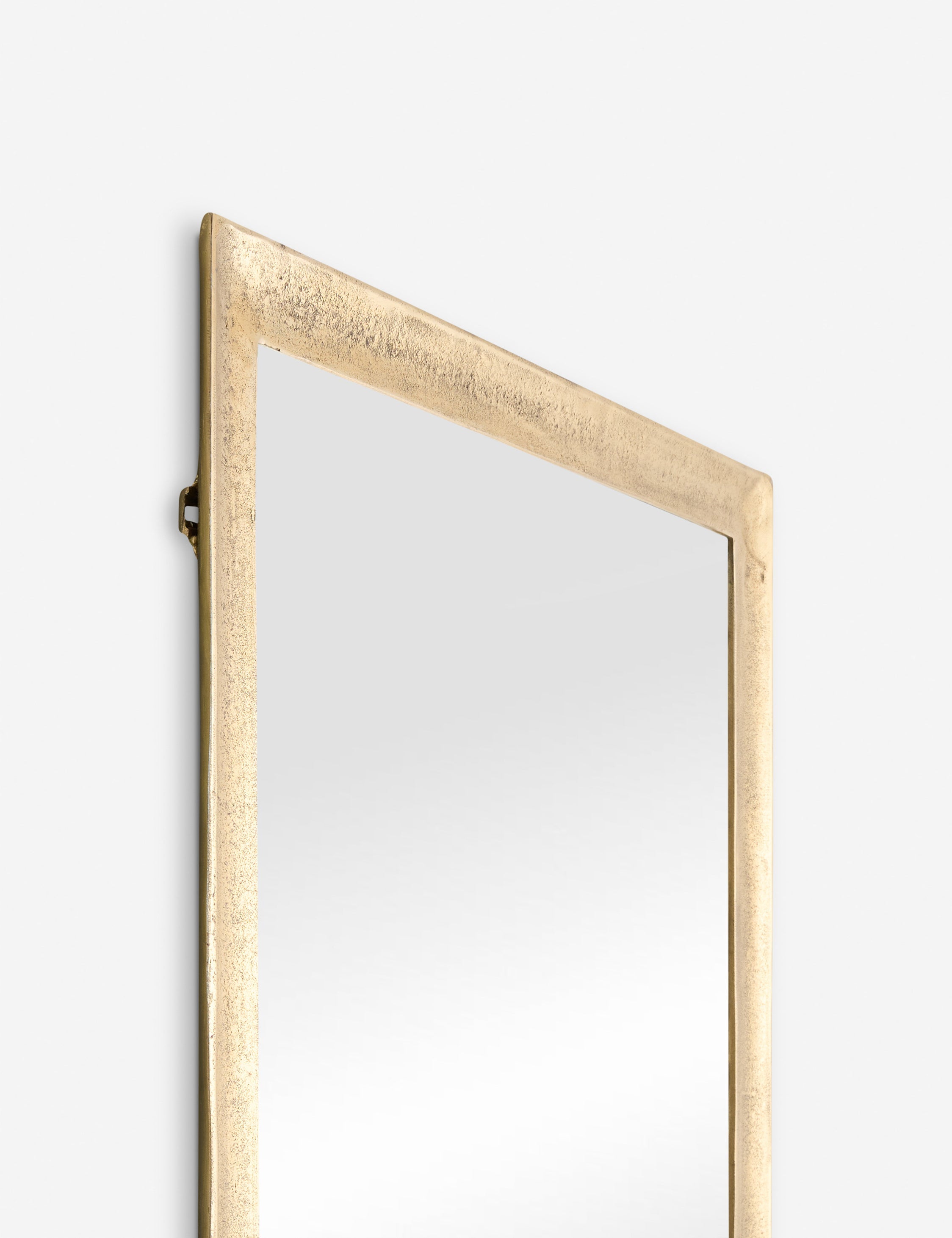 Efrain Mirror