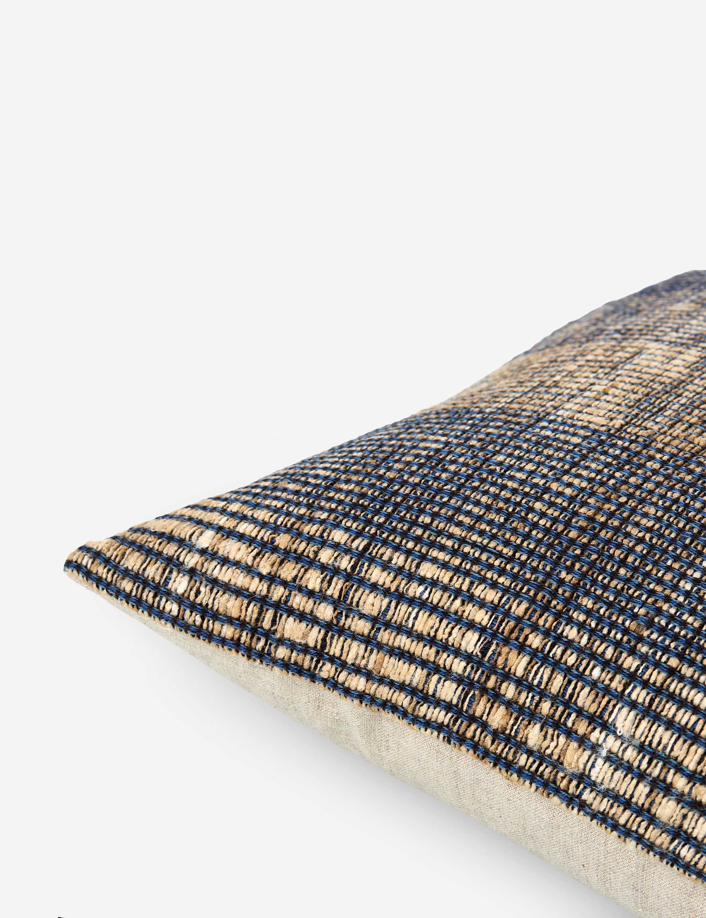 Gustavo Pillow